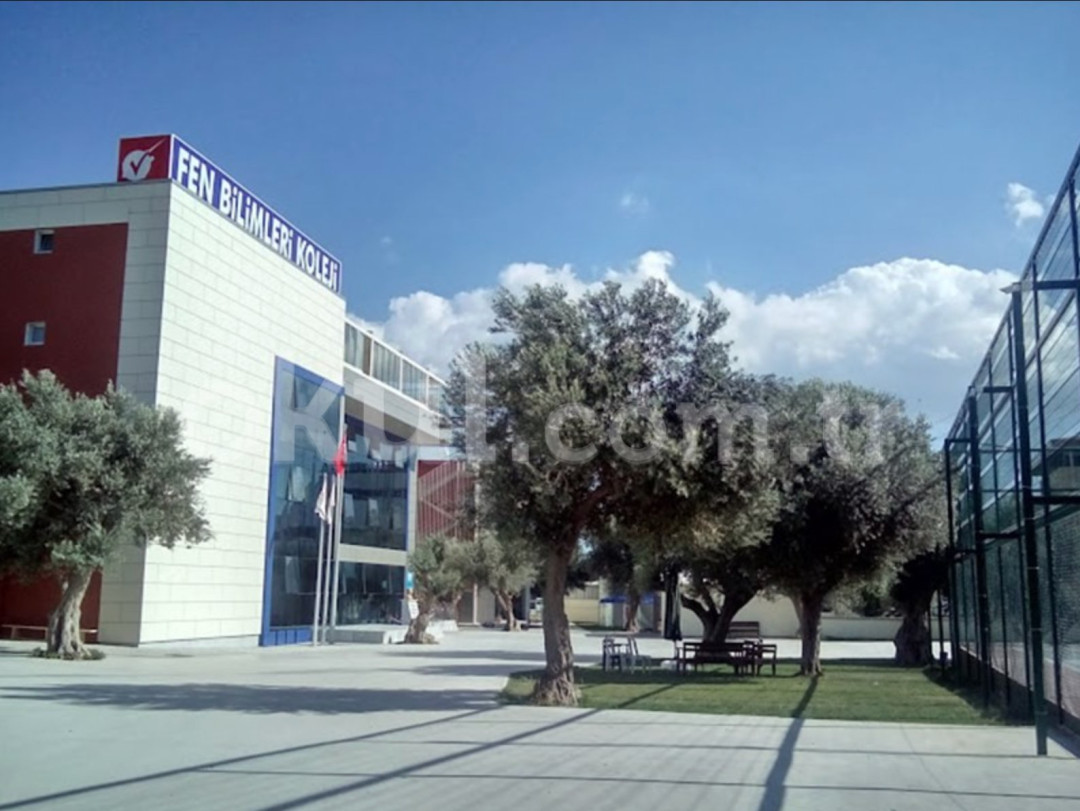 Özel Bornova Nazmi Arıkan Fen Bilimleri Ortaokulu