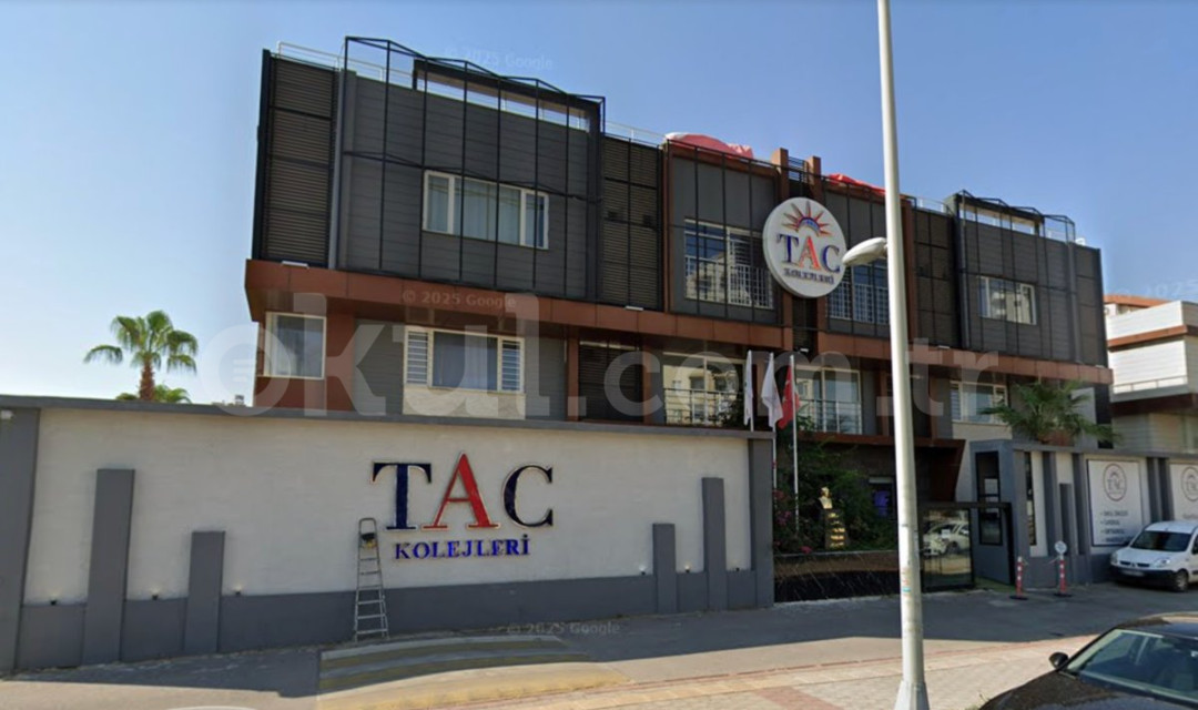 Özel Antalya Taç Koleji İlkokulu - 1