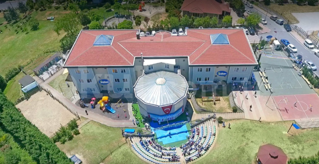 Özel Sadık Yamanoğlu Anadolu Lisesi