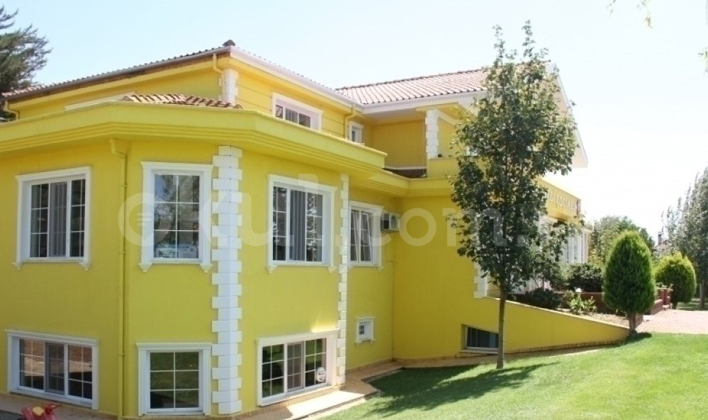 Özel İlk Çizgi Kreş ve Gündüz Bakımevi - 2