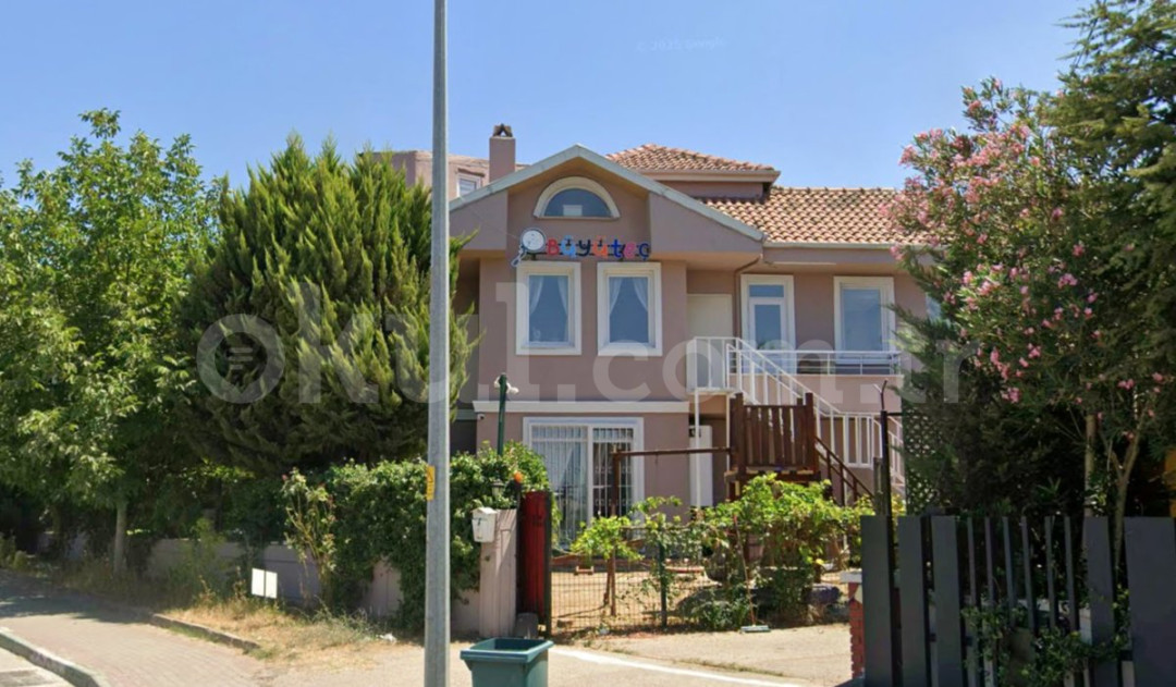 Özel Büyüteç Kreş ve Gündüz Bakımevi