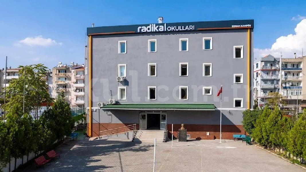 Özel Konak Radikal Okulları Anadolu Lisesi - 1