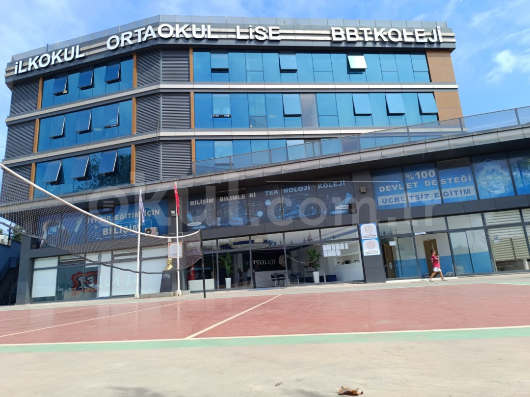 Özel Bilişim Bilimleri Mesleki Ve Teknik Anadolu Lisesi - 1