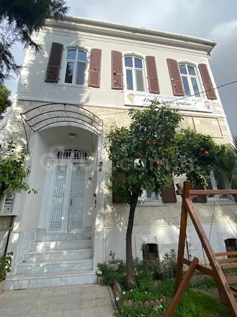 Özel Buca Bahçeli Köşk Montessori Anaokulu - 1