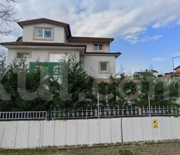 Özel Küçük İnsanlar Dünyası Sevgi Anaokulu