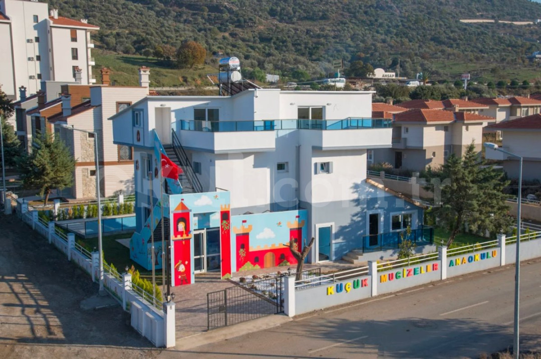 Özel Küçük Mucizeler Çocuk Akademisi - 1