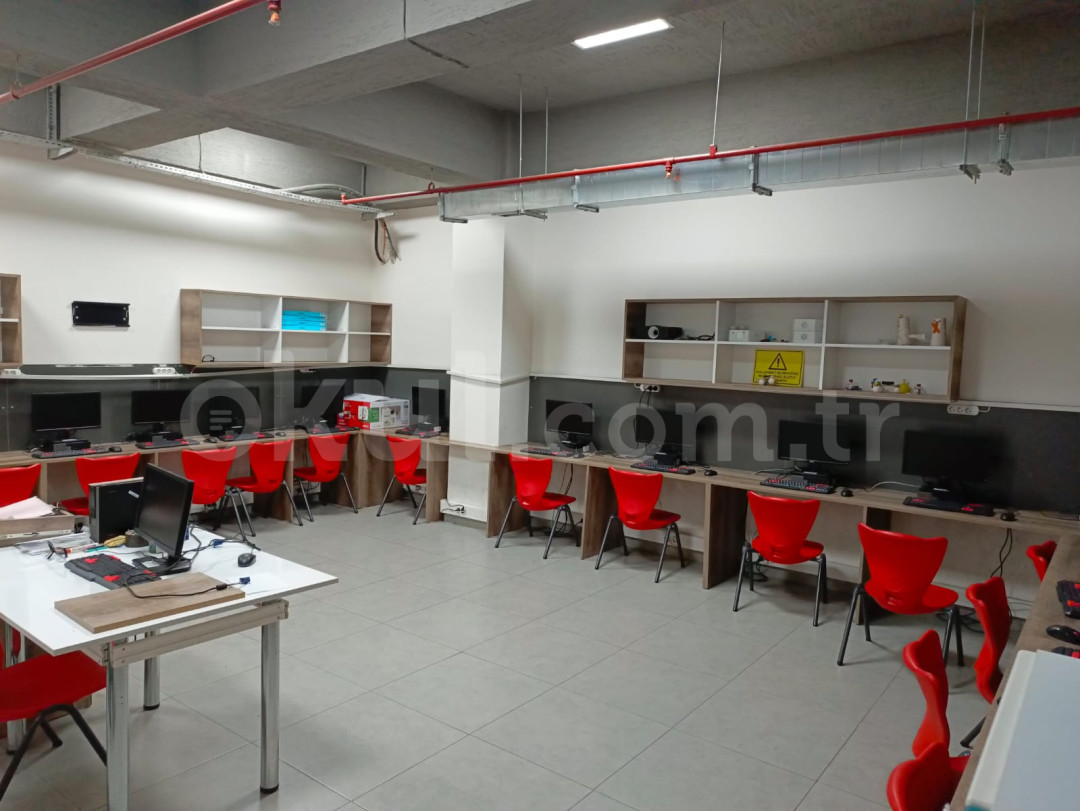 Özel Osmangazi Düşünür Koleji Ortaokulu - 11