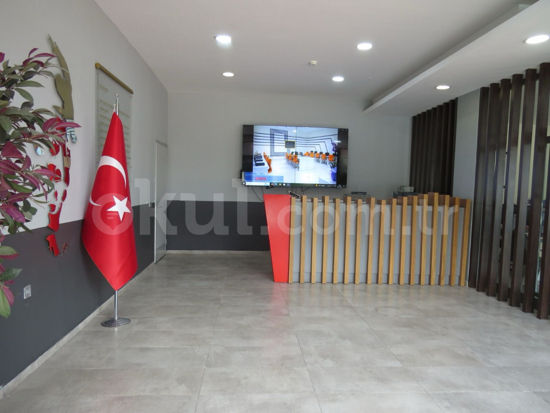 Özel Eryaman Düşünür Koleji Ortaokulu - 12