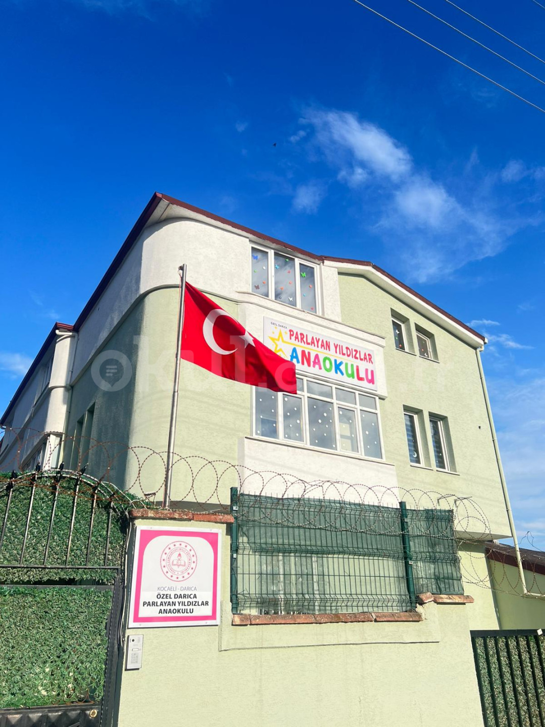 Özel Darıca Parlayan Yıldızlar Anaokulu