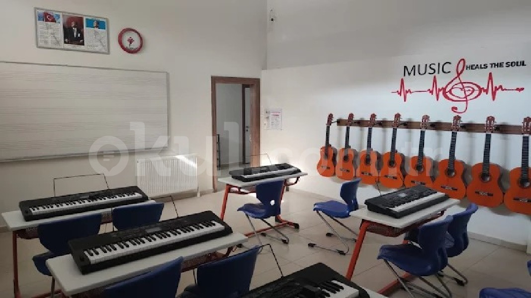 Özel Çağdaş Bilimler Koleji İlkokulu - 11
