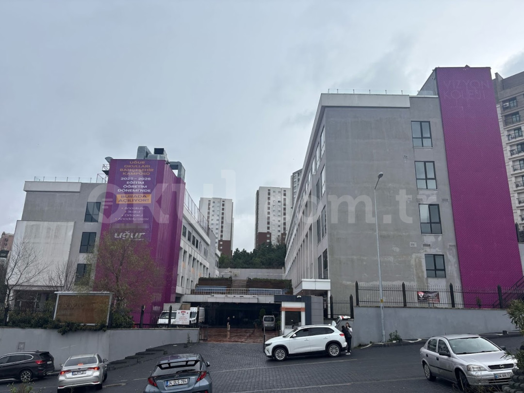Özel Uğur Okulları Bahçeşehir Anadolu Lisesi