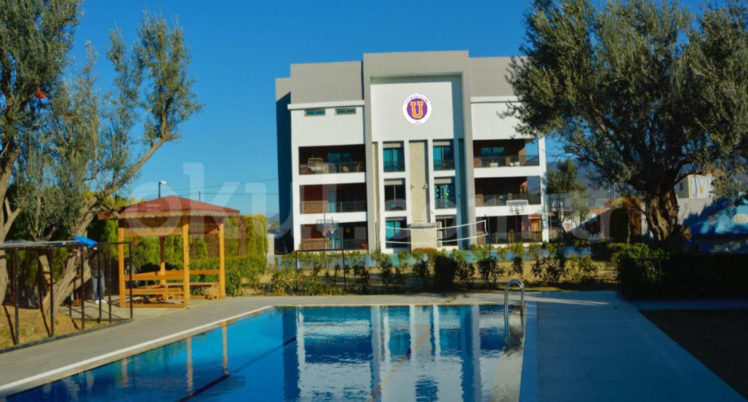 Özel Menemen Uğur Okulları İlkokulu - 1