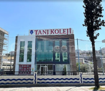Özel Çiğli Tanı Koleji Fen Lisesi