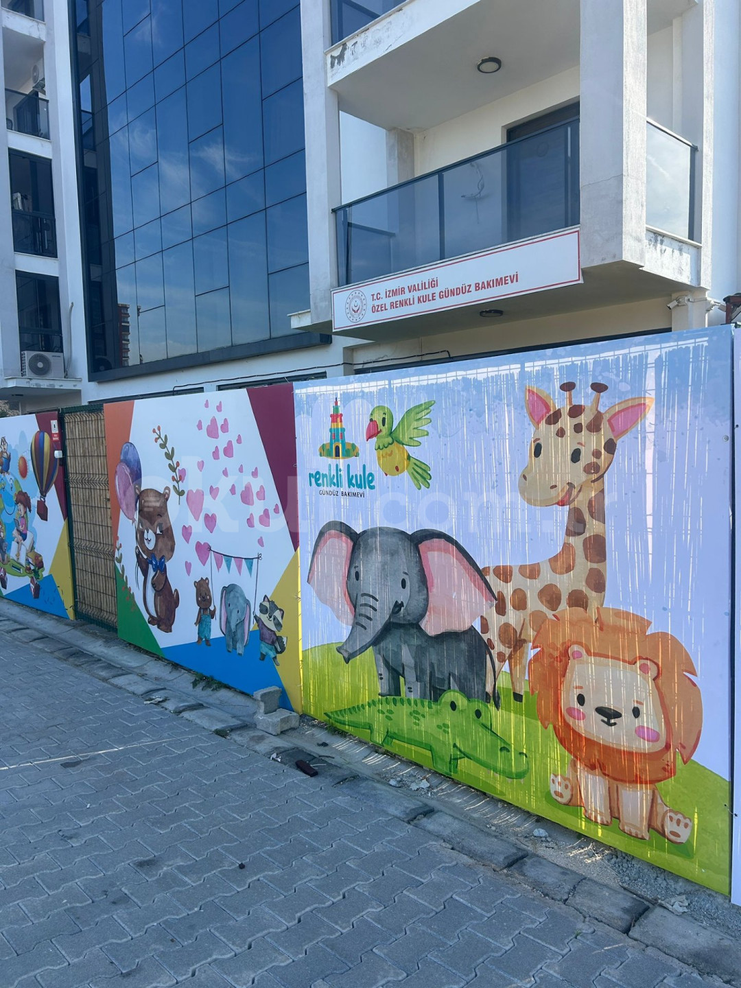 Özel Renkli Kule Kreş ve Gündüz Bakımevi - 1