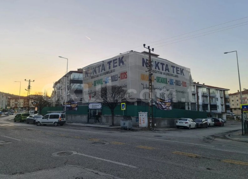 Özel Nokta Tek Ortaokulu