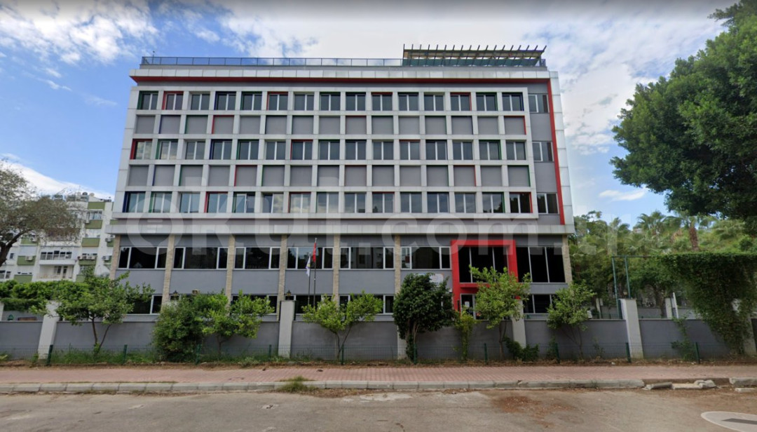 Özel Lara Yediiklim Koleji Ortaokulu - 3