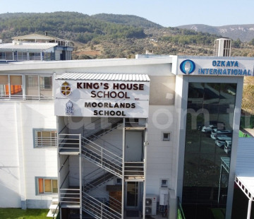 Özel Güzelbahçe Oğuzhan Özkaya Ortaokulu