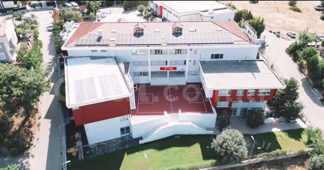 Özel Güzelbahçe Koleji Ortaokulu