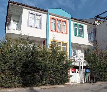 Özel İzmit Geleceğin Yıldızları Kreş ve Anaokulu