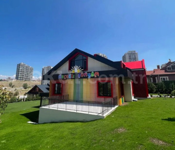 Özel Meraklı Dünyam Gündüz Bakımevi