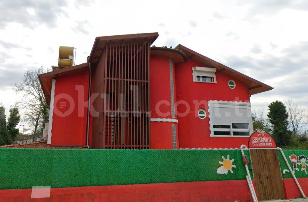 Özel Kırmızı Ev Gündüz Bakımevi - 1