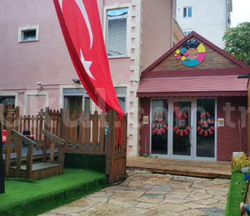 Özel Caddebostan YÖM Okulları Anaokulu