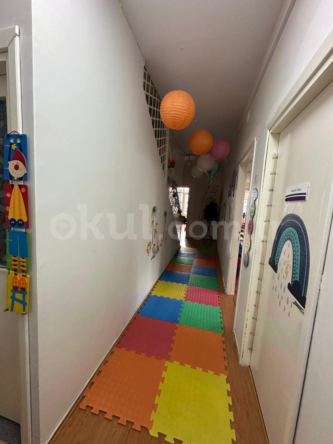 Özel Minik İzler Gündüz Bakımevi - 10