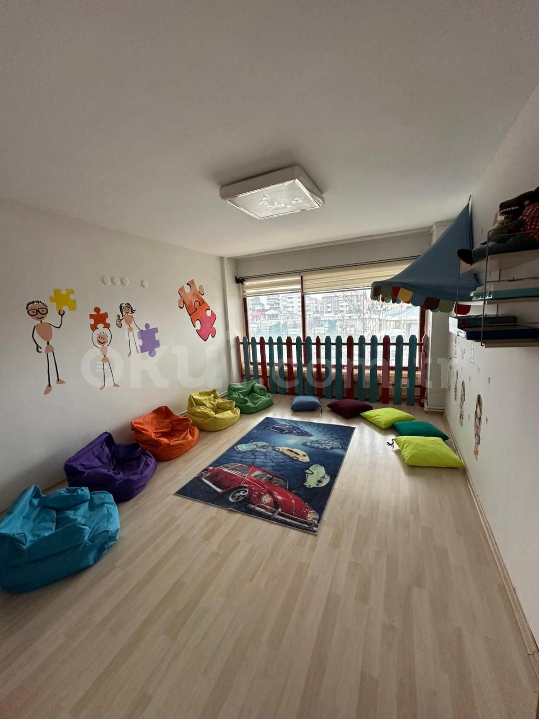 Özel Minik İzler Gündüz Bakımevi - 11