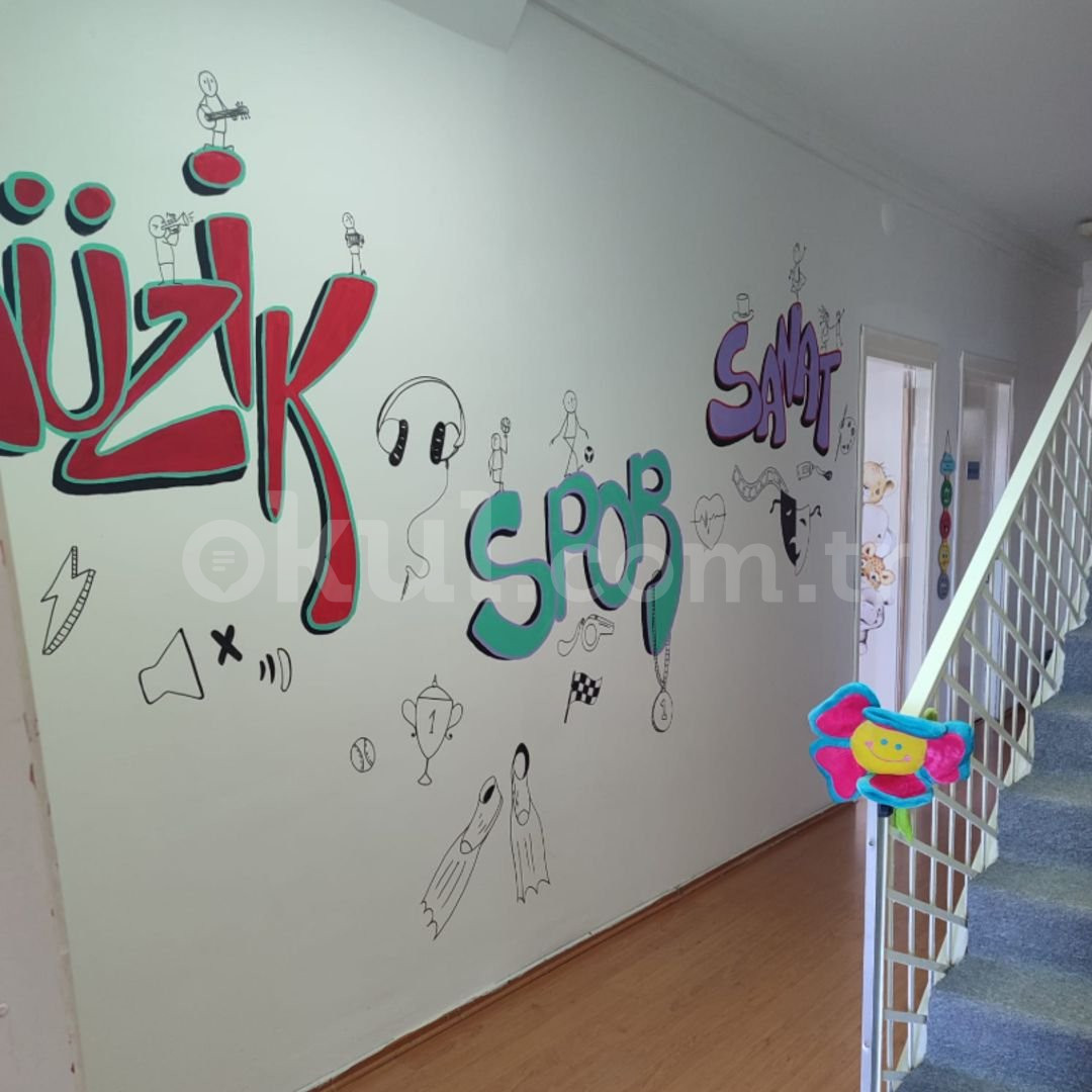 Özel Minik İzler Gündüz Bakımevi - 6