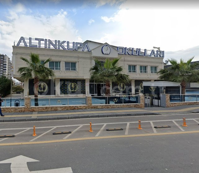 Özel Altın Kupa Fen Lisesi - 2