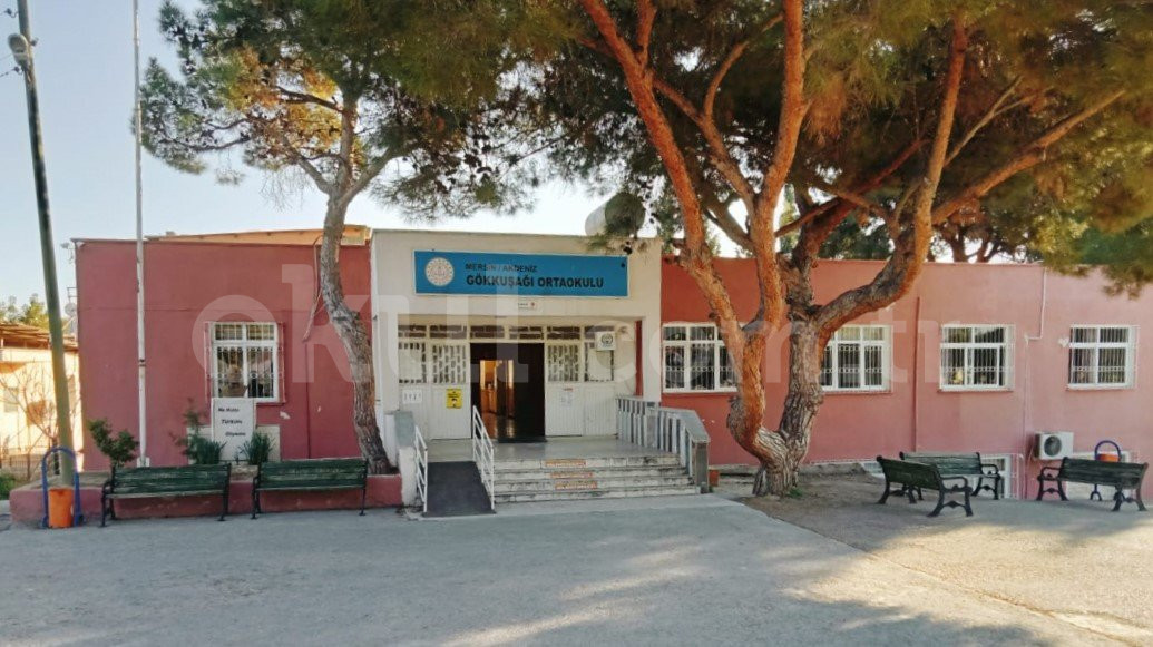 Mersin Gökkuşağı Ortaokulu
