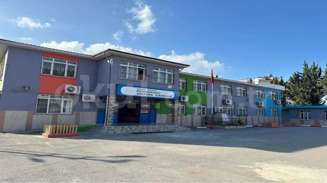 Huzurkent Atatürk İlkokulu