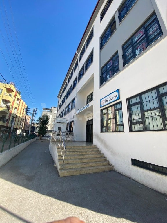 Akdeniz İstiklal İlkokulu - 7