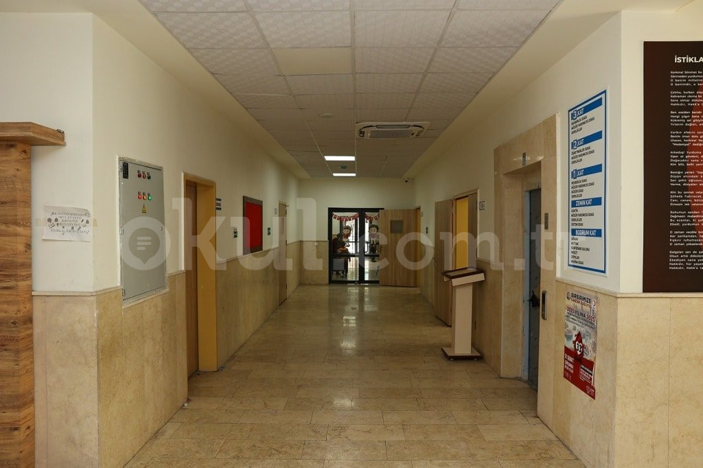 Akdeniz İstiklal İlkokulu - 11