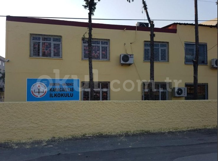 Karacailyas İlkokulu - 2