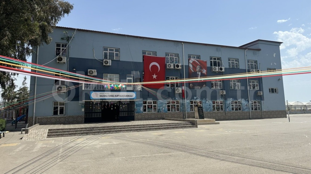Kazanlı İsmail Kurtuluş İlkokulu