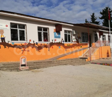 Parmakkurdu İlkokulu