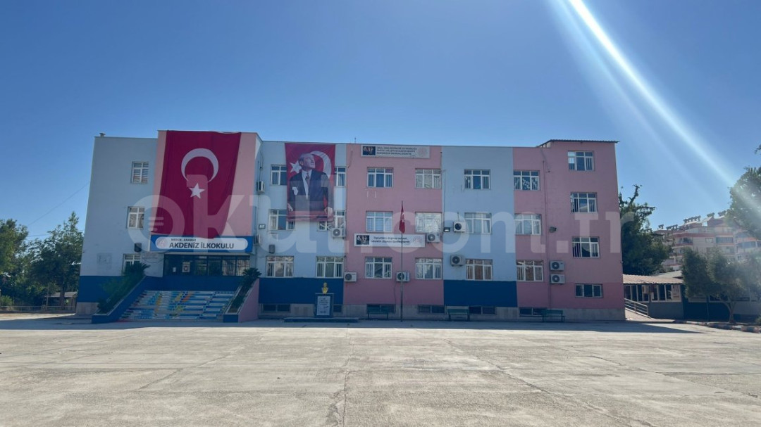 Anamur Akdeniz İlkokulu