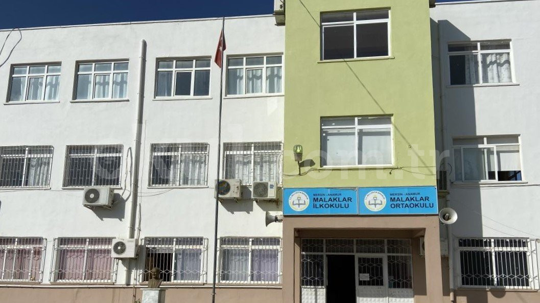 Anamur Malaklar Ortaokulu