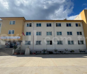 Şehit İbrahim Armut Fen Lisesi