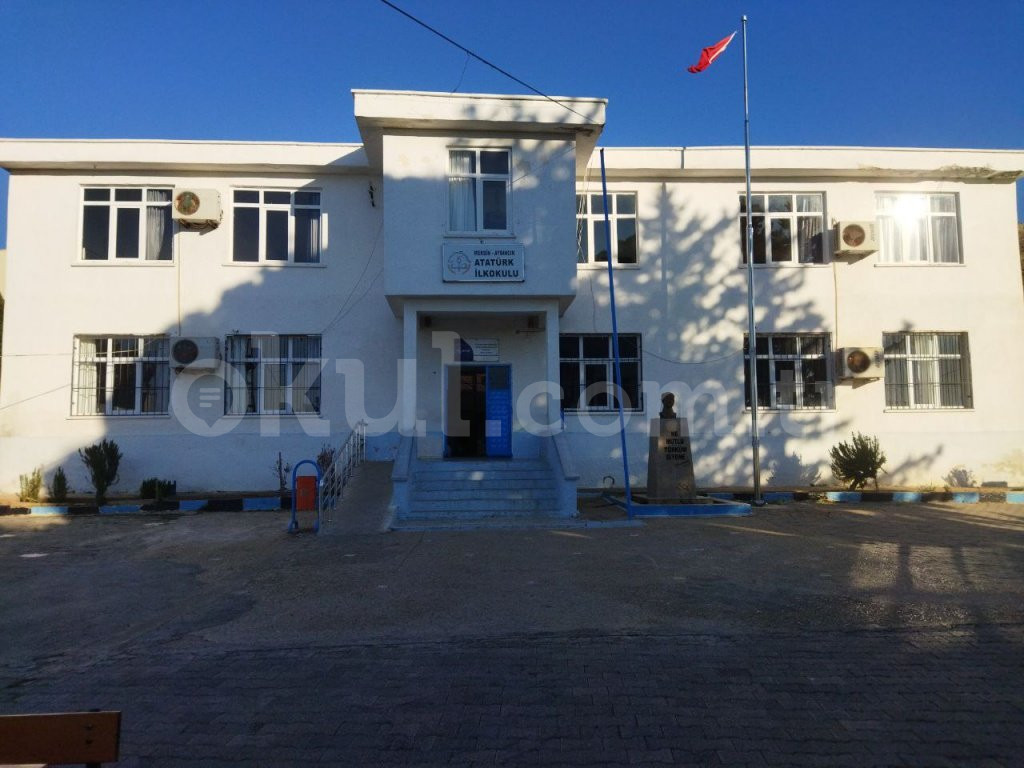 Aydıncık Atatürk İlkokulu - 1