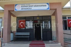 Kayrak Şehit Uğur Katran Ortaokulu