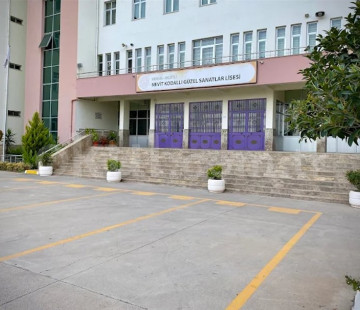 Mersin Nevit Kodallı Güzel Sanatlar Lisesi