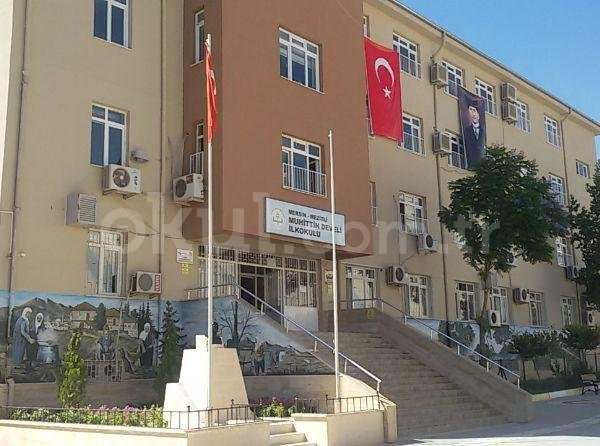 Mezitli Muhittin Develi İlkokulu - 2