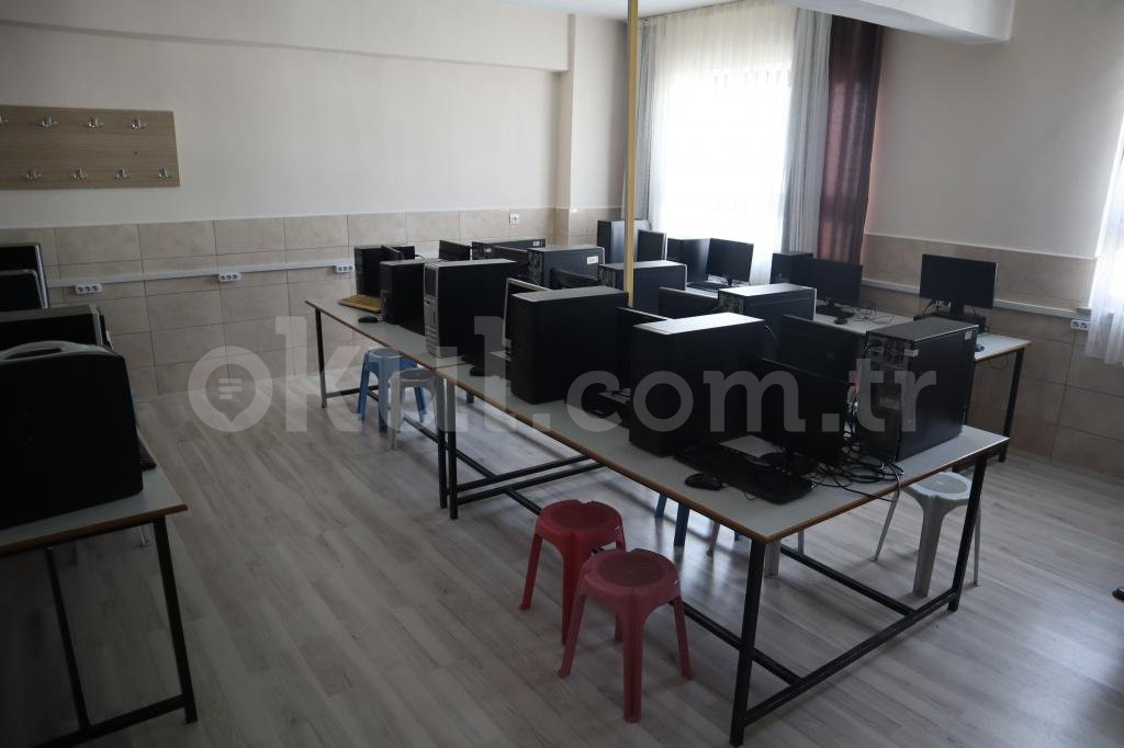 Mut Gazi Ortaokulu - 12