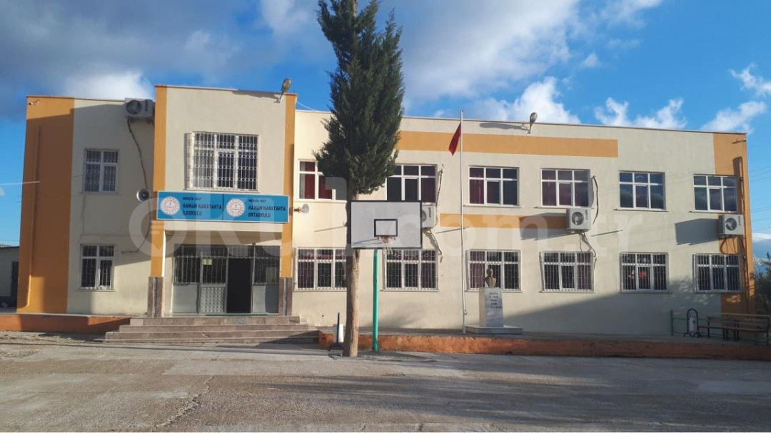 Hamam Karatahta Ortaokulu - 1