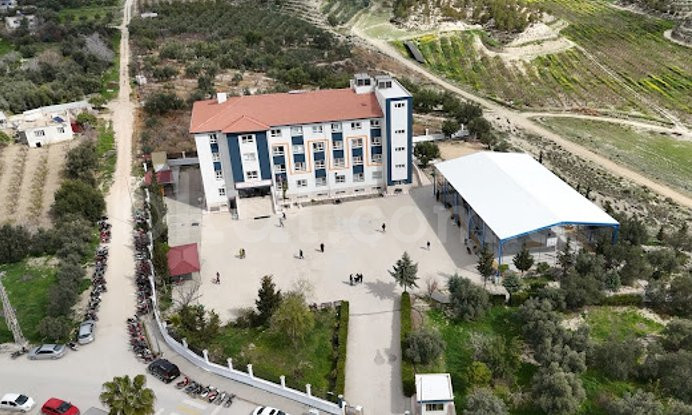 Mut Osman Nuri Yalman Anadolu Lisesi - 2