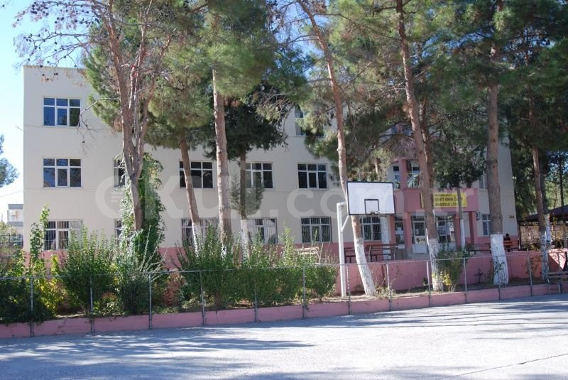 Şehit Emin Çelik Anadolu Lisesi - 2