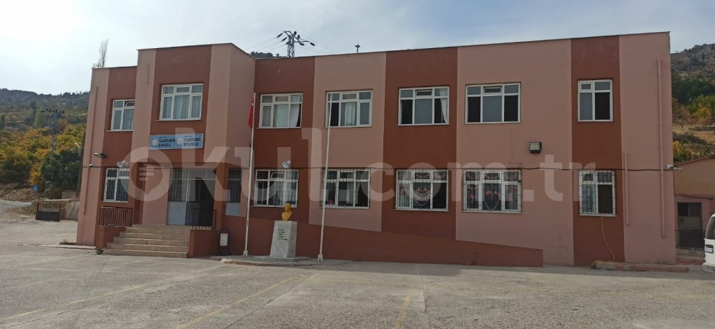 Yalnızcabağ Ortaokulu - 1
