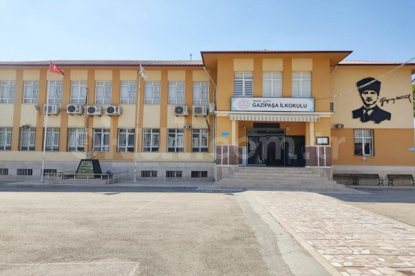 Silifke Gazipaşa İlkokulu